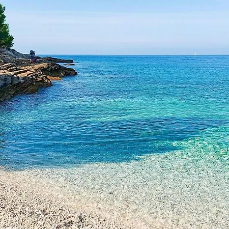 Elegant With Private Pool In Bale