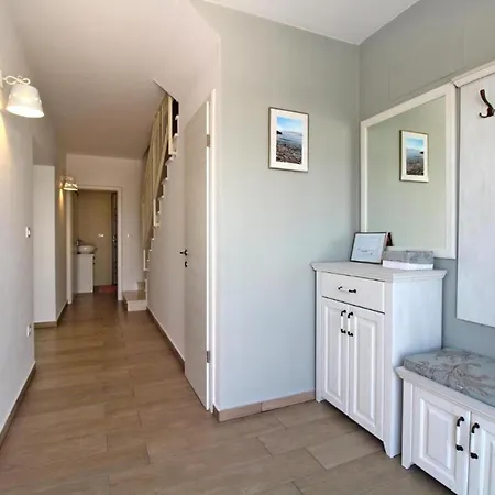 Elegant With Private Pool In Villa